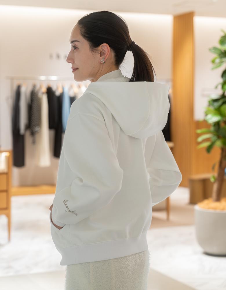 In store with KYOKO KAME | Theory luxe（セオリーリュクス）公式